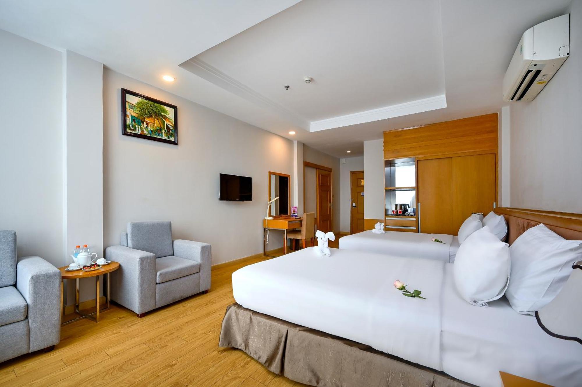 Ttc Hotel Deluxe Airport Ho Chi Minh-staden Exteriör bild