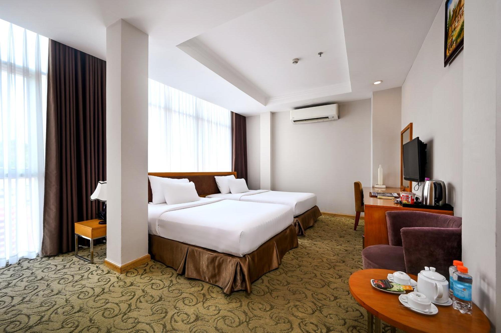 Ttc Hotel Deluxe Airport Ho Chi Minh-staden Exteriör bild