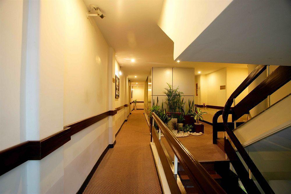 Ttc Hotel Deluxe Airport Ho Chi Minh-staden Exteriör bild