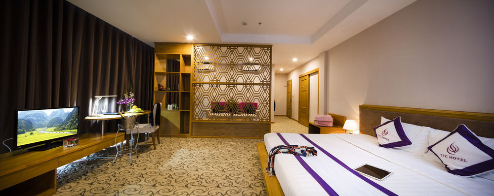 Ttc Hotel Deluxe Airport Ho Chi Minh-staden Exteriör bild